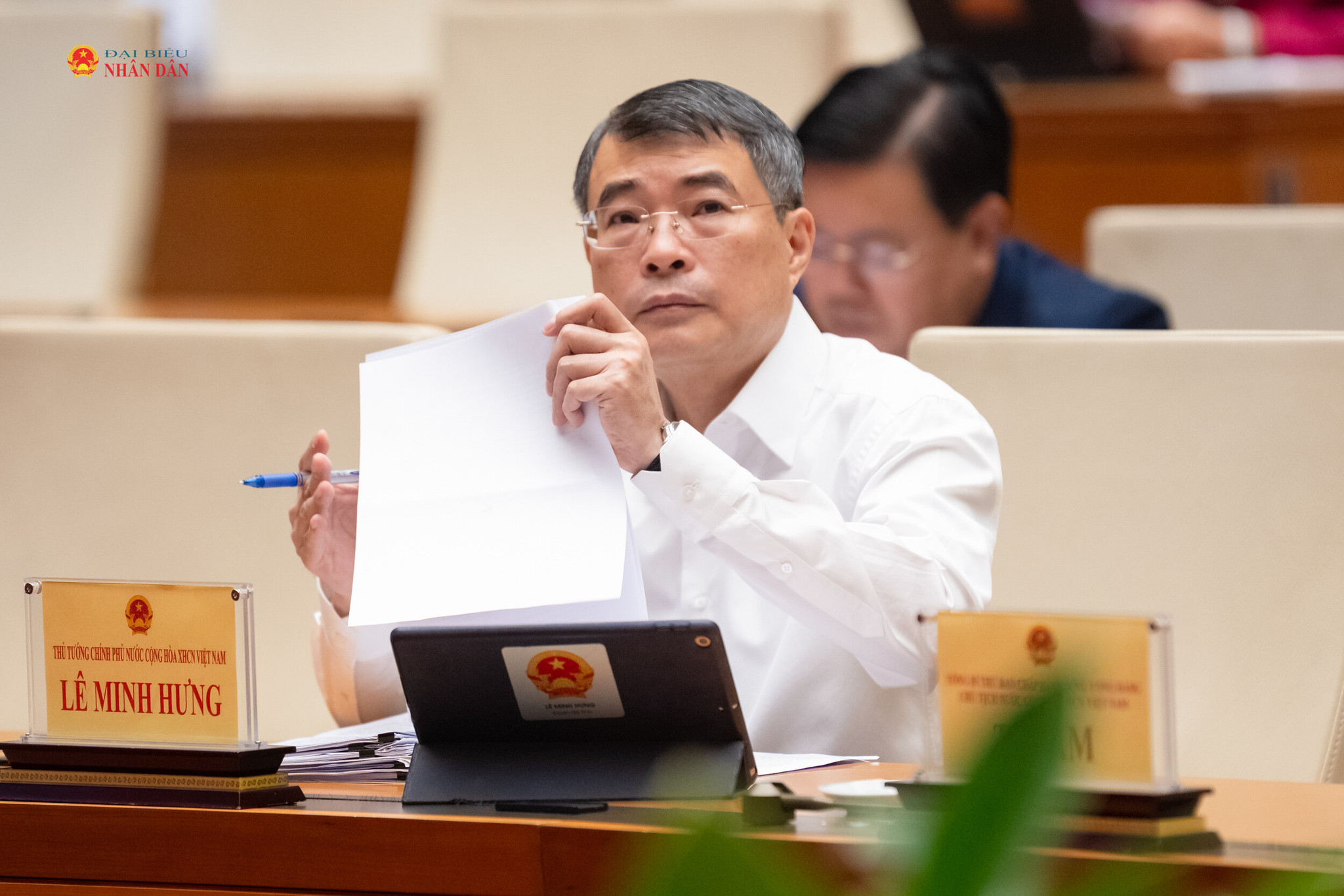 Thủ tướng Chính phủ Lê Minh Hưng dự phiên họp